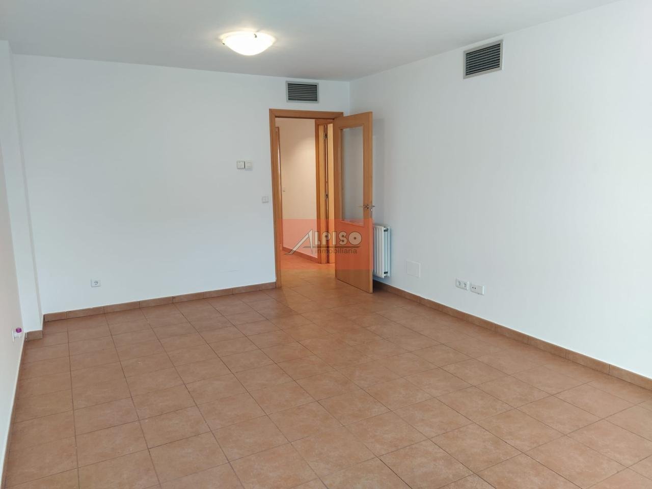 Piso de 85 m² en Ourense