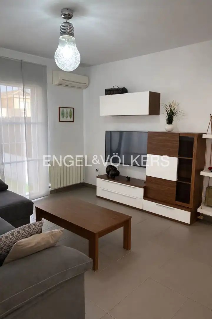 Casa de 145 m² en la Pobla de Vallbona
