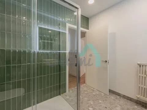 Piso de 145 m² en Oviedo