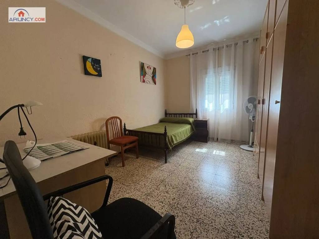 Piso de 80 m² en Sevilla