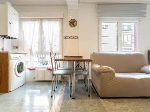 Piso de 77 m² en Gijón