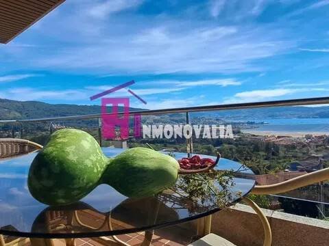 Casa de 180 m² en Moaña