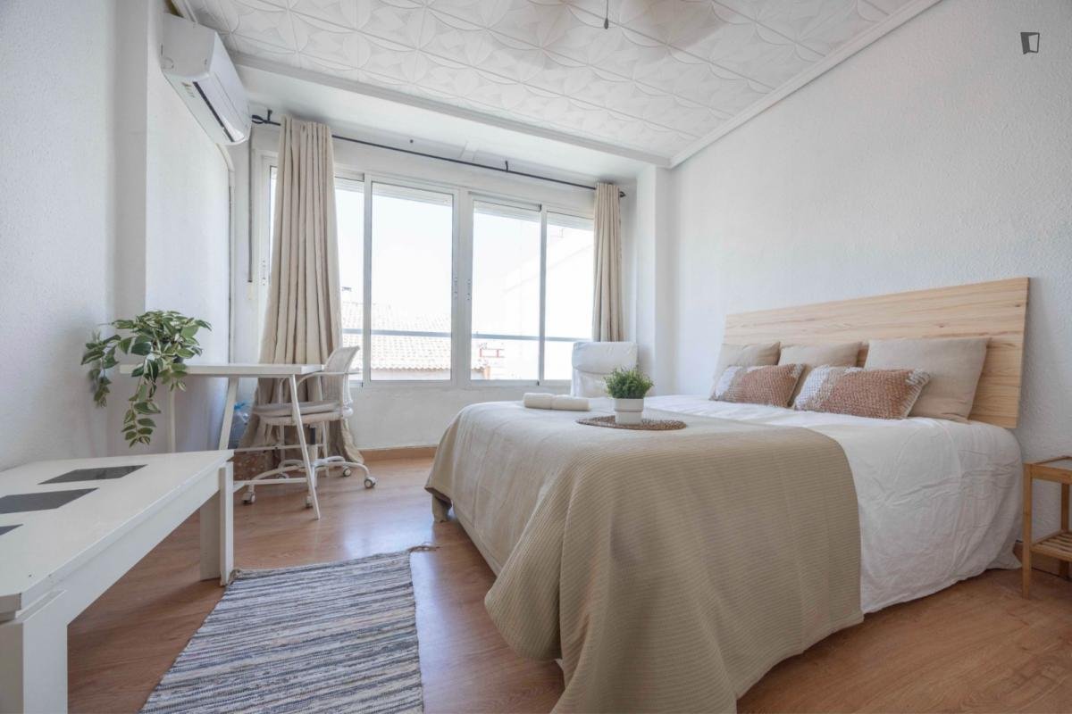 Chambre à louer, Valence