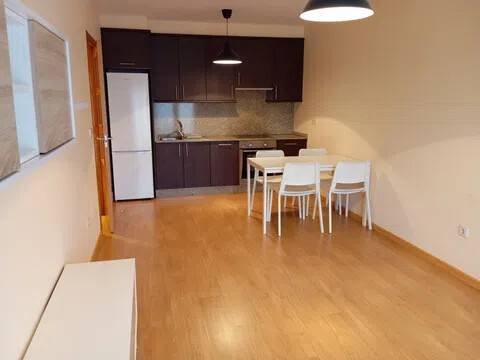 Piso de 75 m² en Barreiros