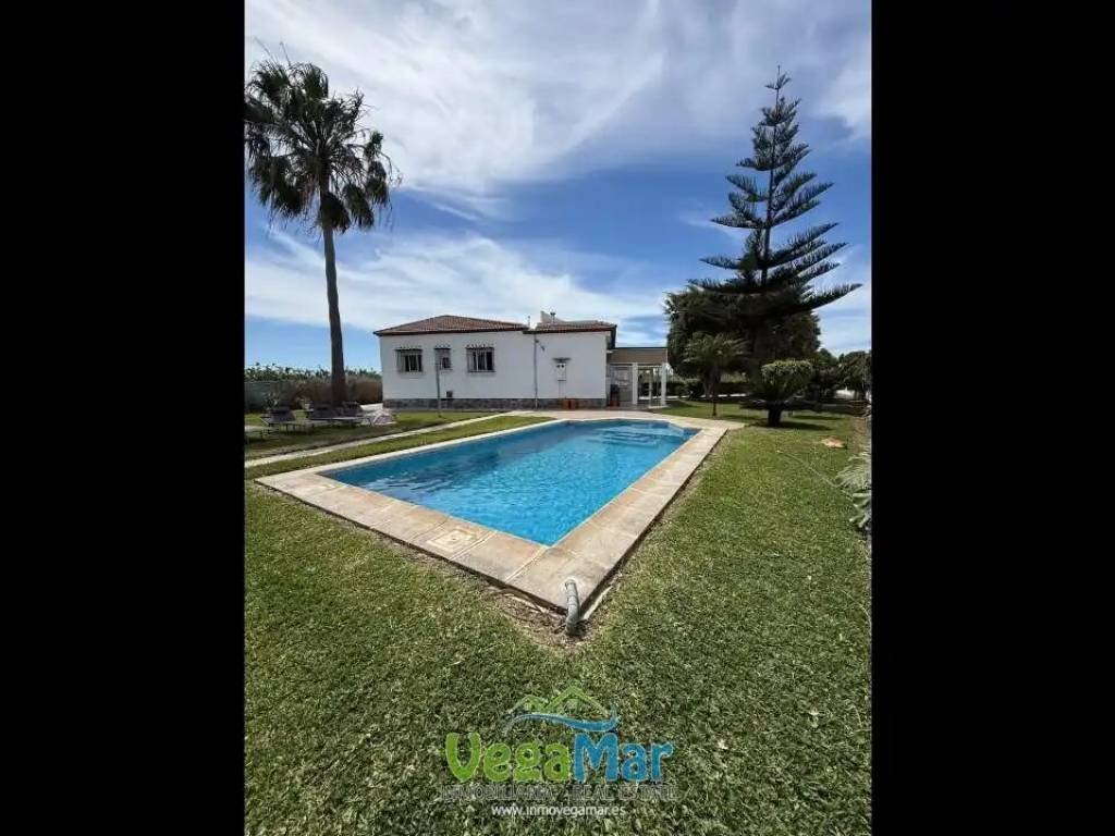 Casa de 150 m² a Salobreña