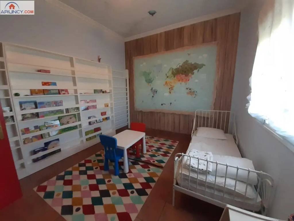 Piso de 418 m² en Dos Hermanas