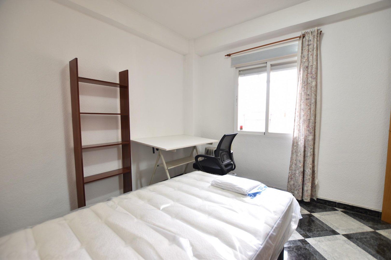 Piso de 86 m² en Granada