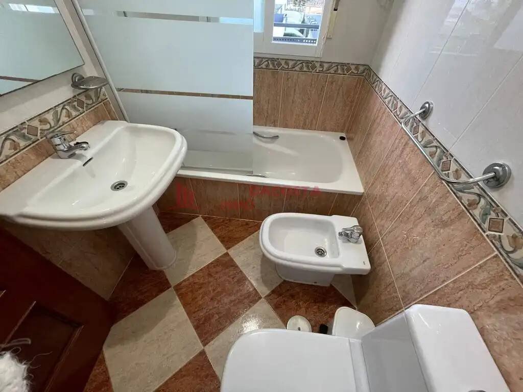 Piso de 80 m² en Lepe