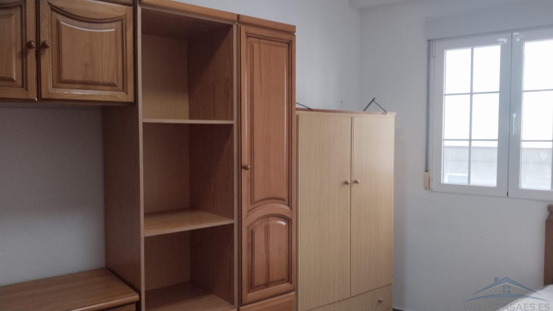 Habitación 140 m², Almería