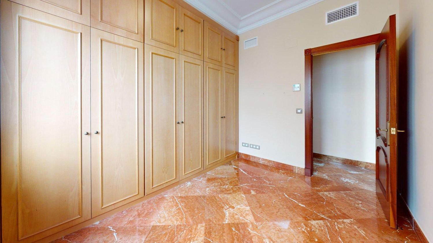 Piso de 173 m² en Sevilla