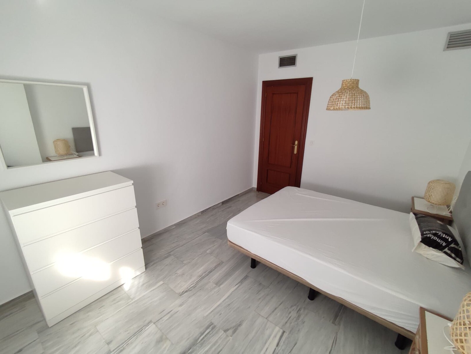 Piso de 65 m² en Granada