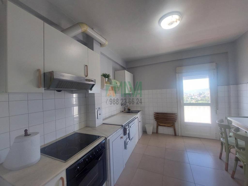 Piso de 70 m² en Ourense