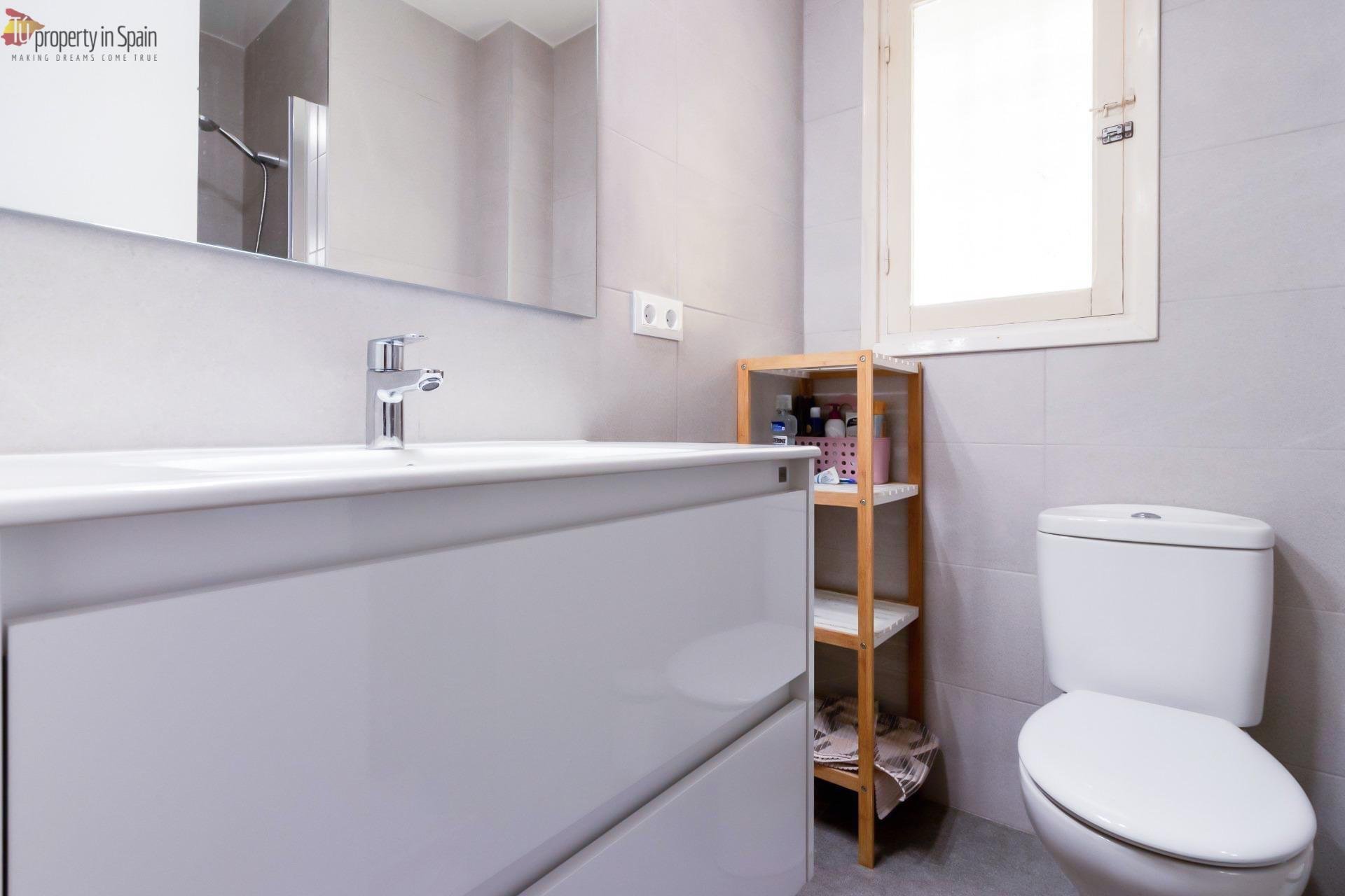 Habitación 84 m², Alicante