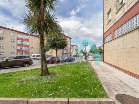 Piso de 101 m² en Oviedo