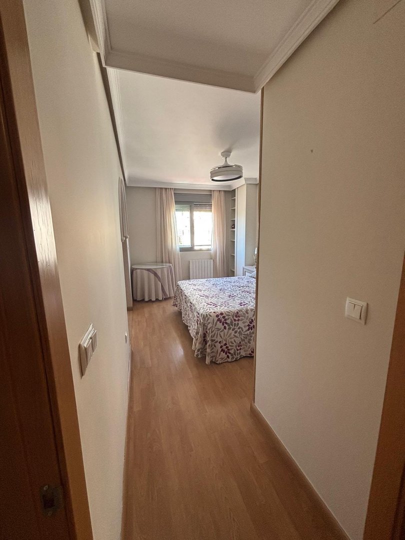 Wohnung 100 m² in Granada