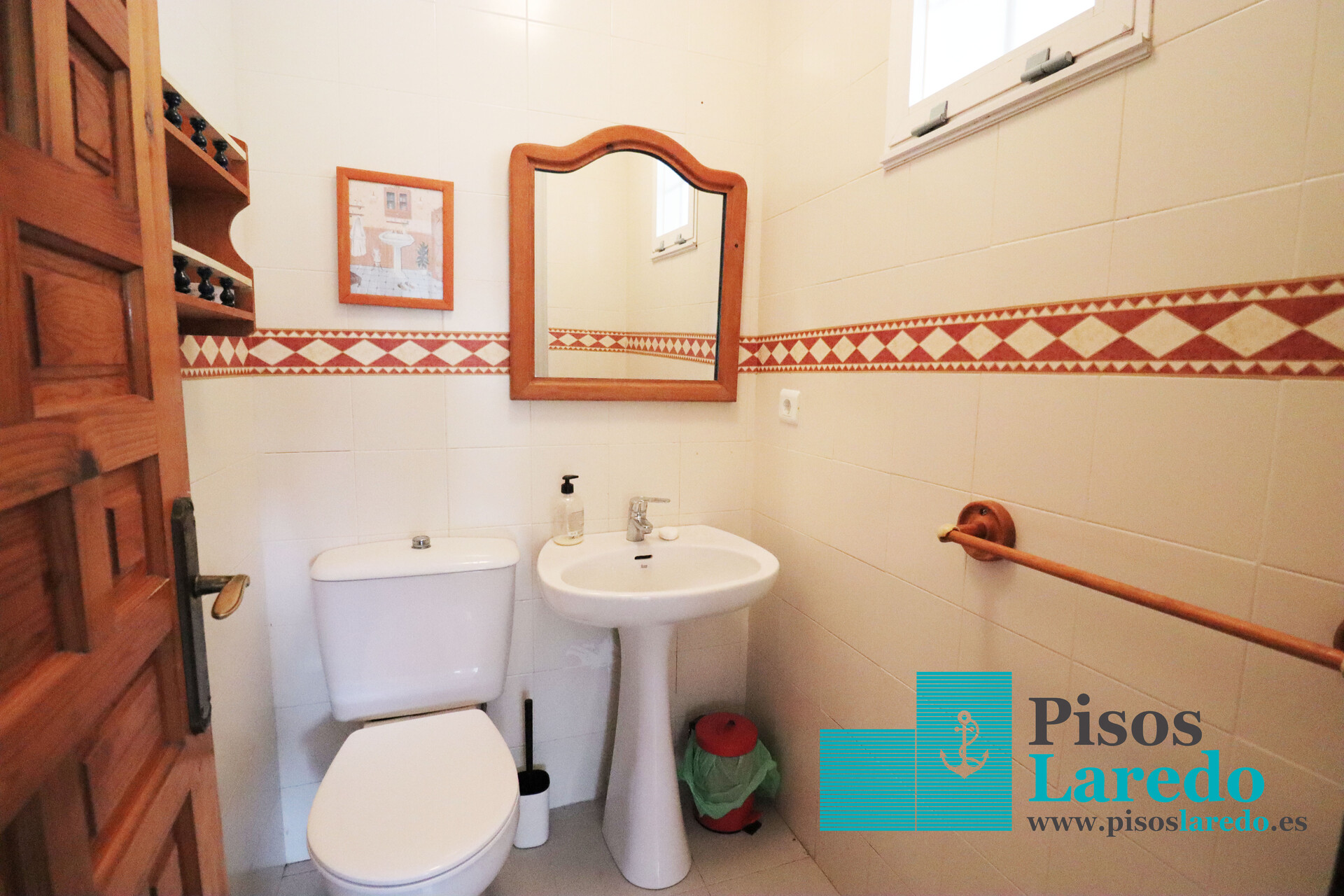Casa de 200 m² en Laredo