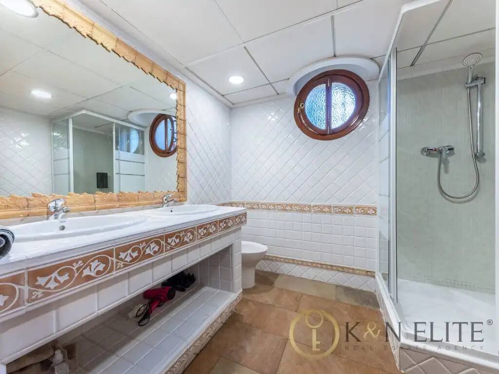 Casa de 631 m² en Elche