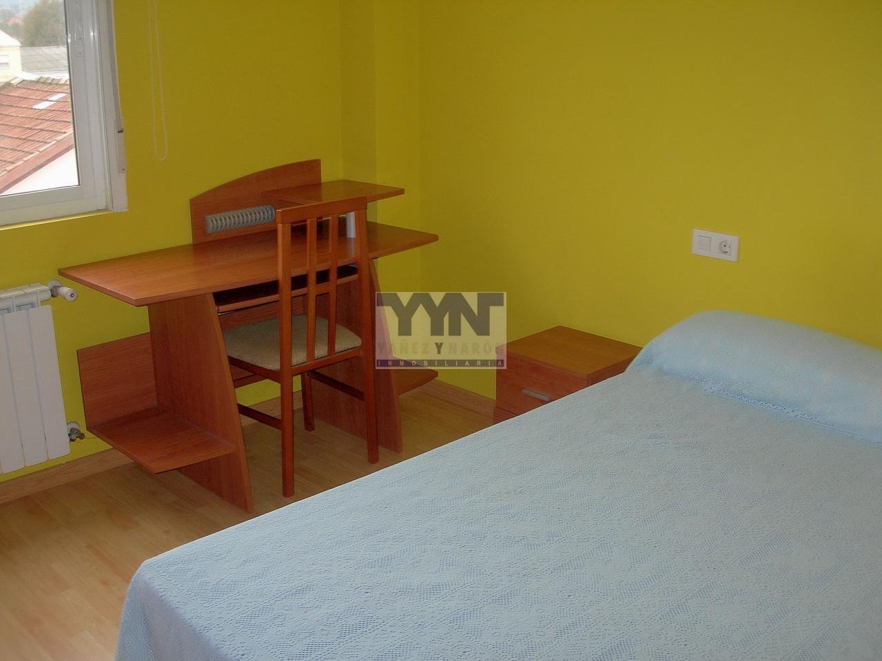 Piso de 88 m² en Narón