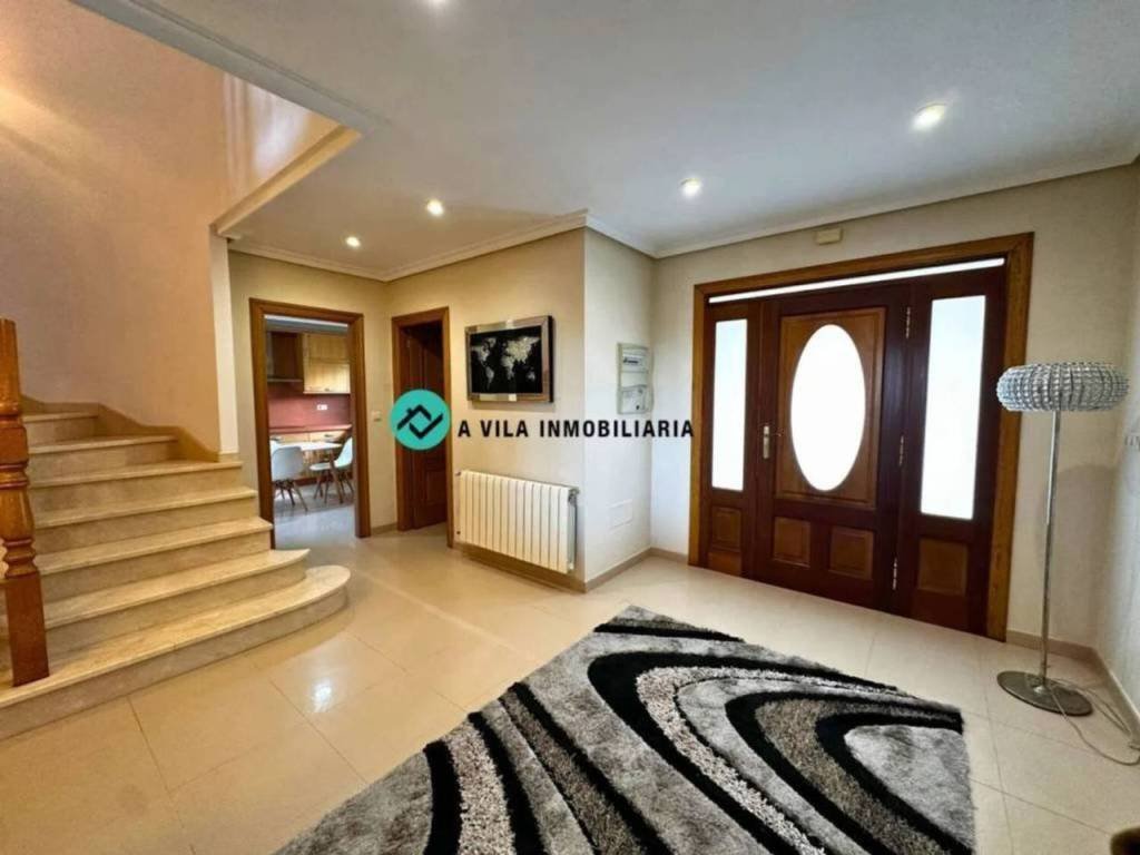 Casa de 530 m² en O Rosal