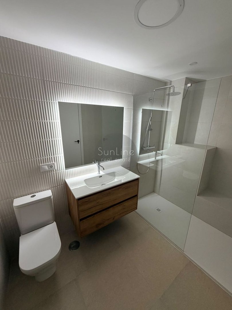 Wohnung 161 m² in Valencia