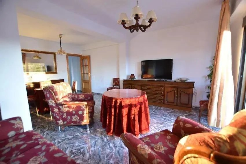 Piso de 85 m² en Granada