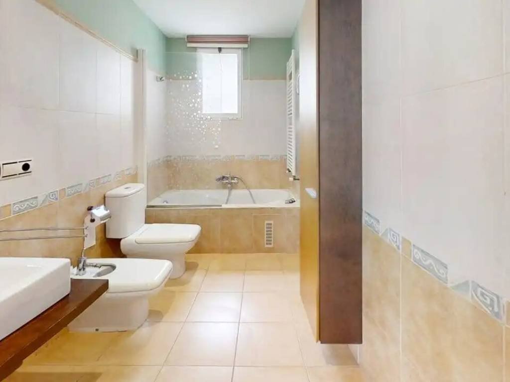 Piso de 115 m² en Benetússer