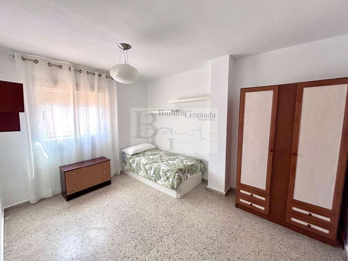 Квартира 80 м² в Granada