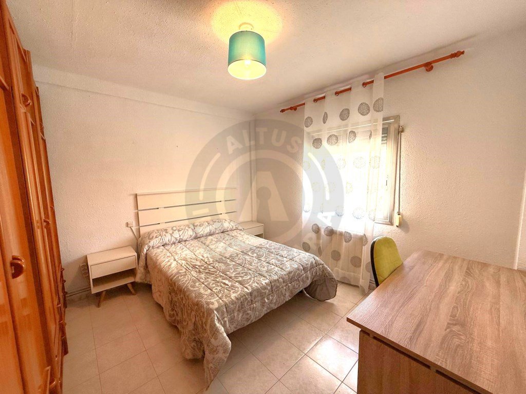 Flat 90 m² in Cáceres