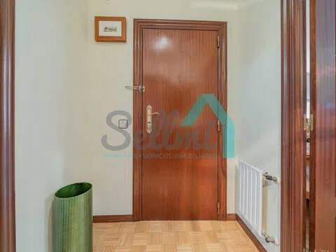 Piso de 90 m² en Oviedo