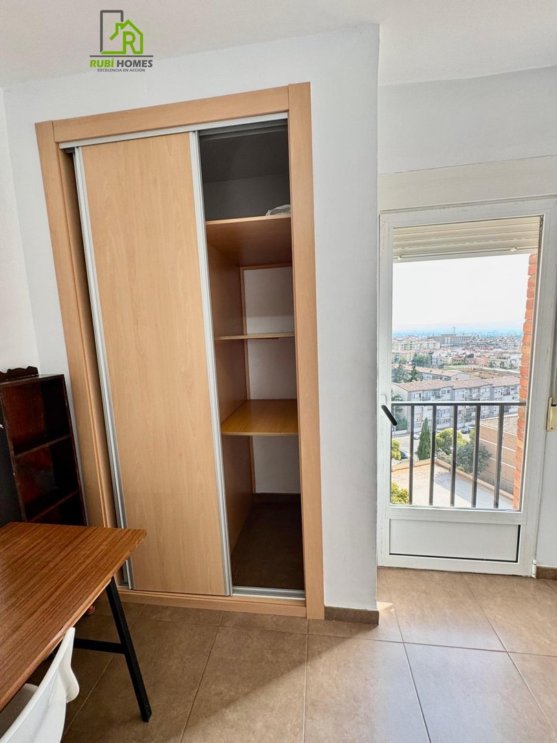Piso de 106 m² en Granada