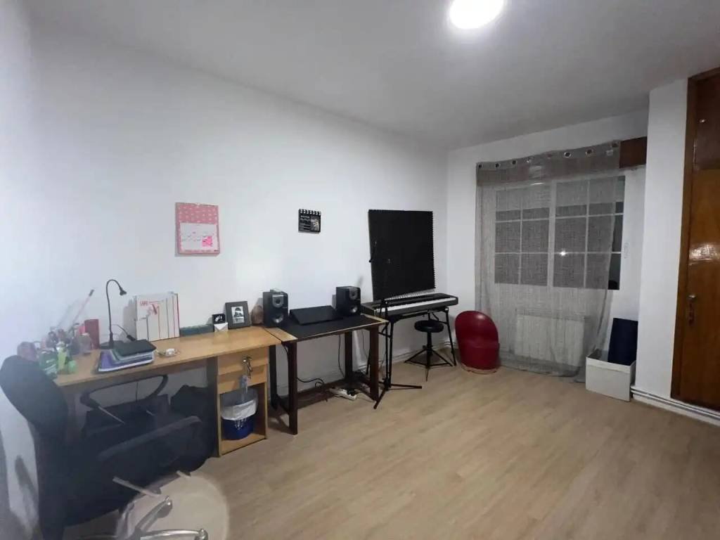 Pis de 104 m² a Ourense