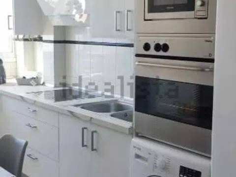 Piso de 90 m² en Almería