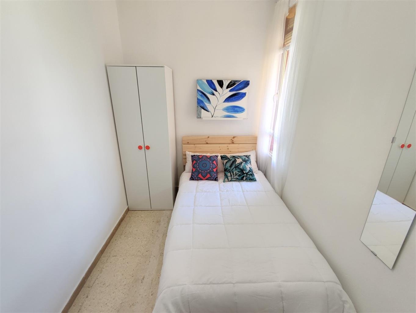 Habitación 100 m², Granada