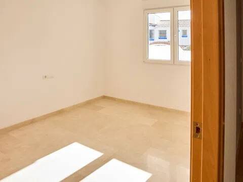Piso de 130 m² en Pego