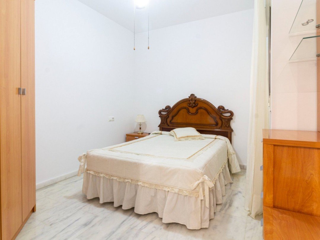 Piso de 76 m² en Motril