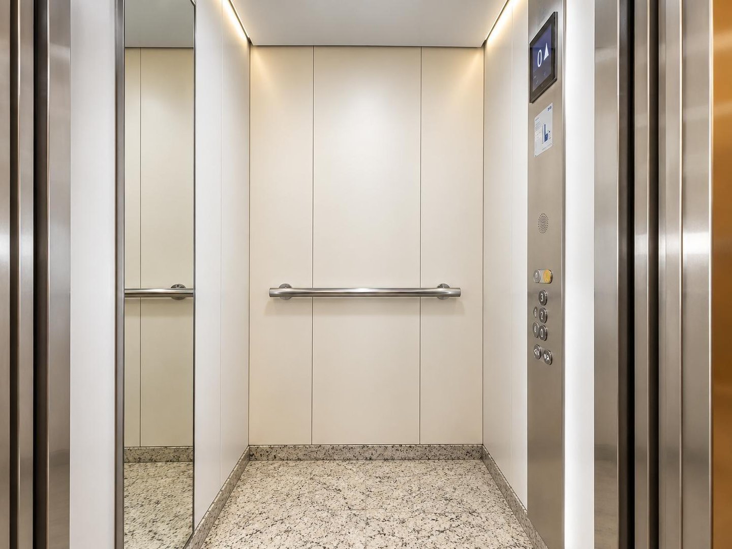 Piso de 160 m² en Zaragoza