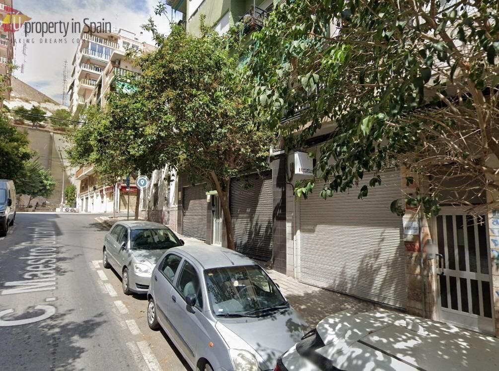 Habitación 84 m², Alicante