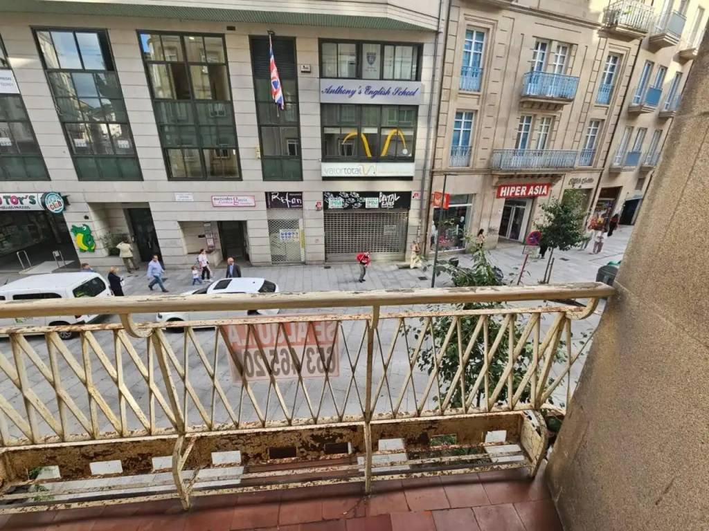 Piso de 65 m² en Ourense