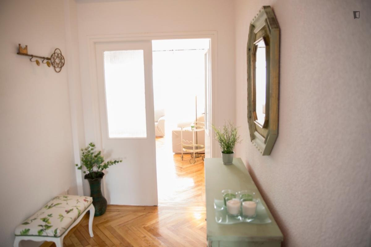Habitació de lloguer, Madrid