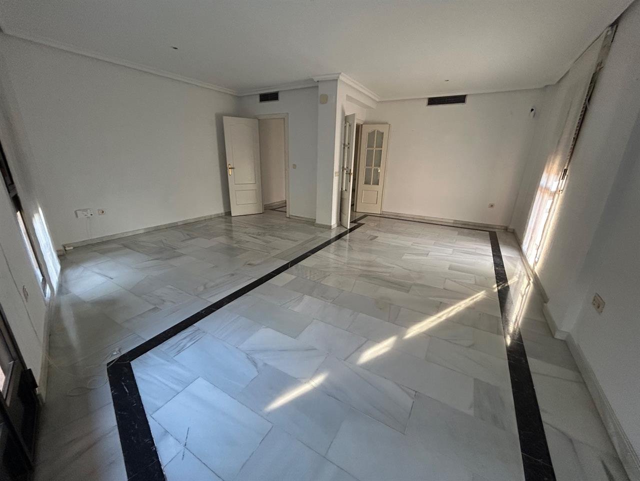 Piso de 131 m² en Córdoba