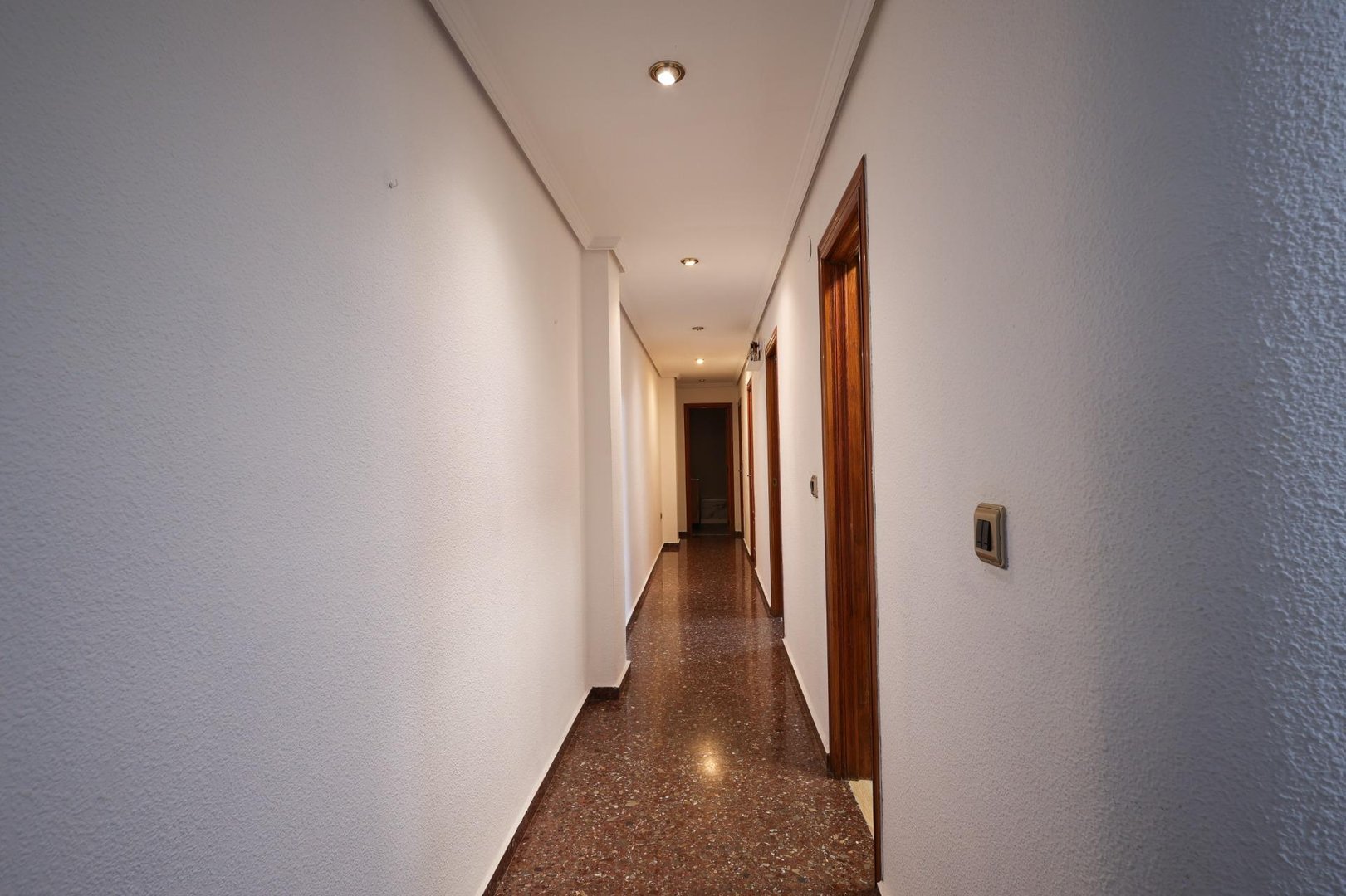 Zimmer zur Miete, Torrent