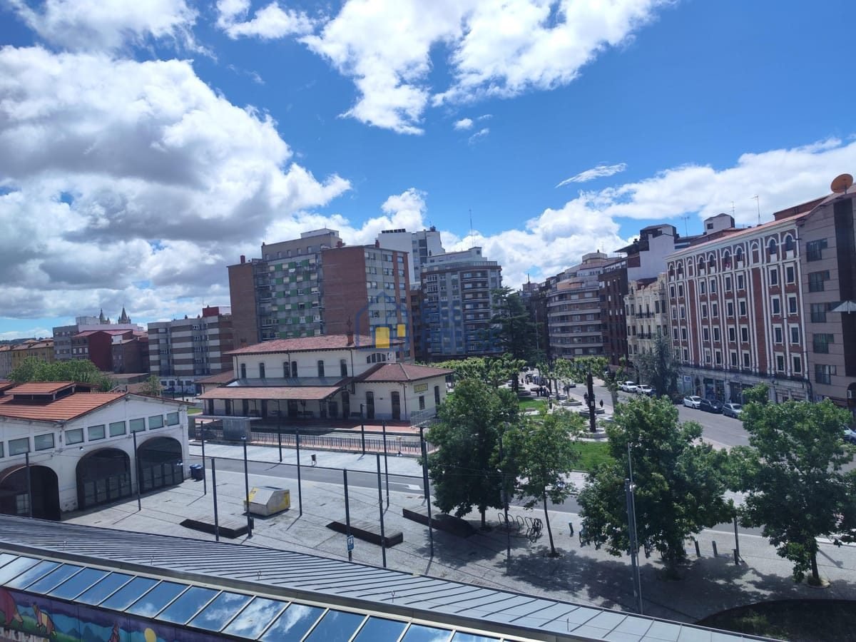 Appartamento 148 m² a León