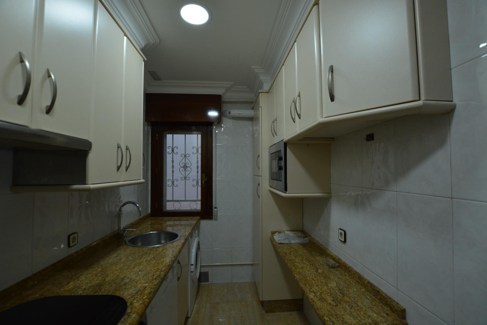 Piso de 76 m² en Oviedo