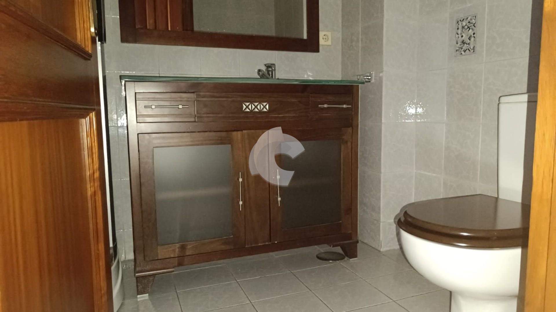 Piso de 150 m² en Ourense