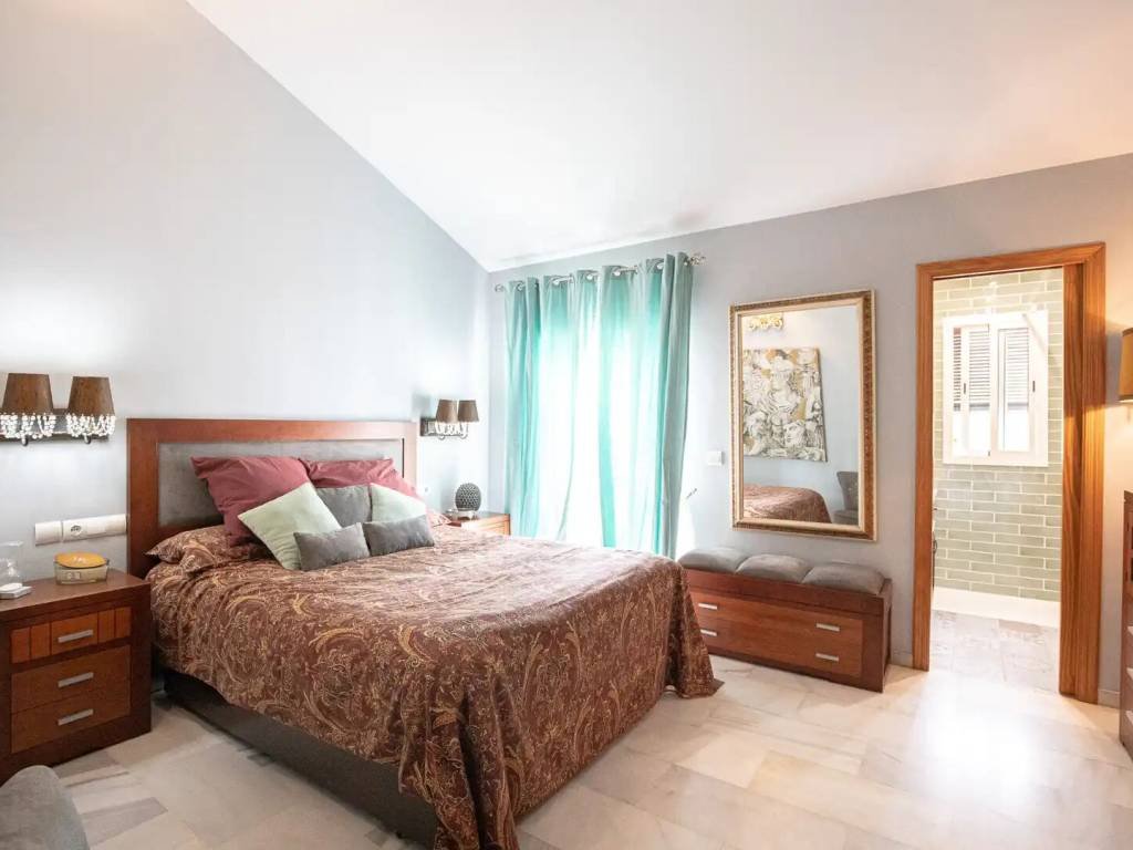 Casa de 230 m² en Estepona