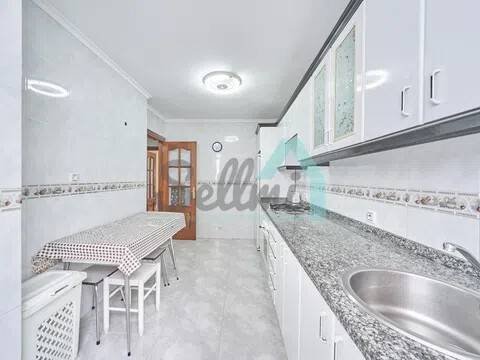 Piso de 86 m² en Oviedo