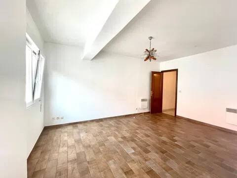 Pis de 85 m² a Santiago de Compostel·la