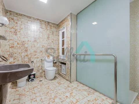 Piso de 153 m² en Oviedo