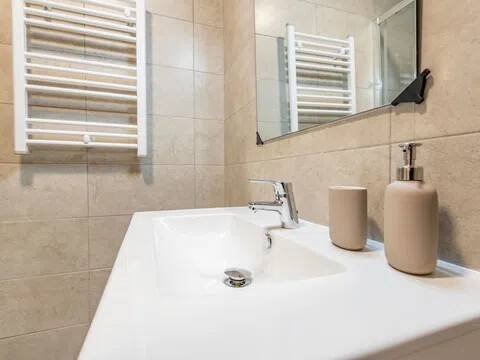 Habitación 85 m², Madrid