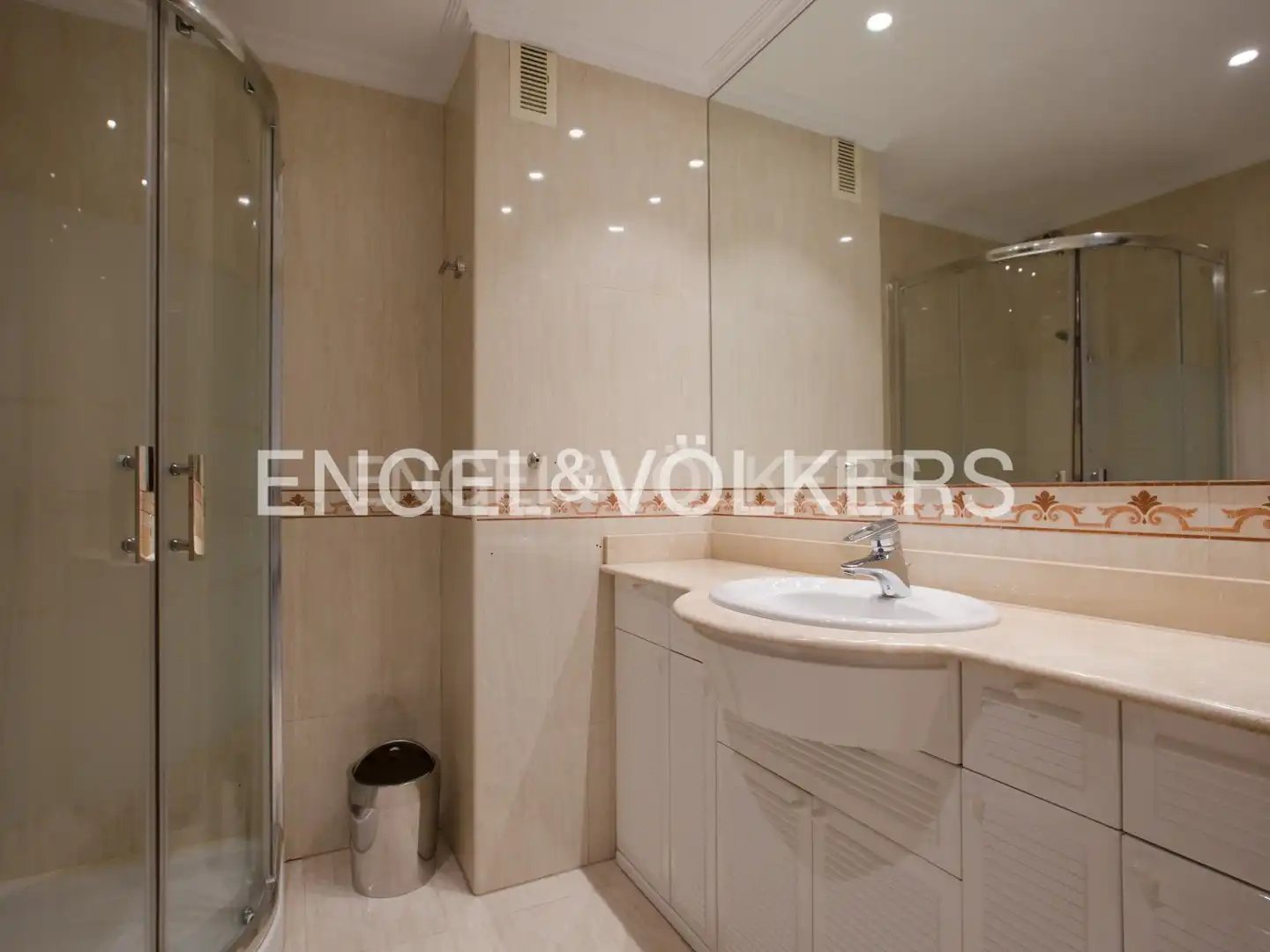 Piso de 246 m² en Guecho